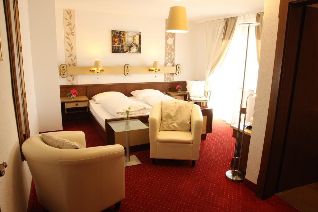 Kurhotel Wuerdinger Hof Bad Füssing 部屋 写真